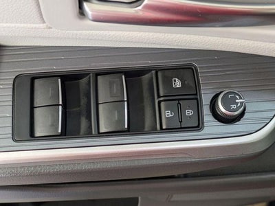2023 Toyota Sienna XSE 7 Passenger