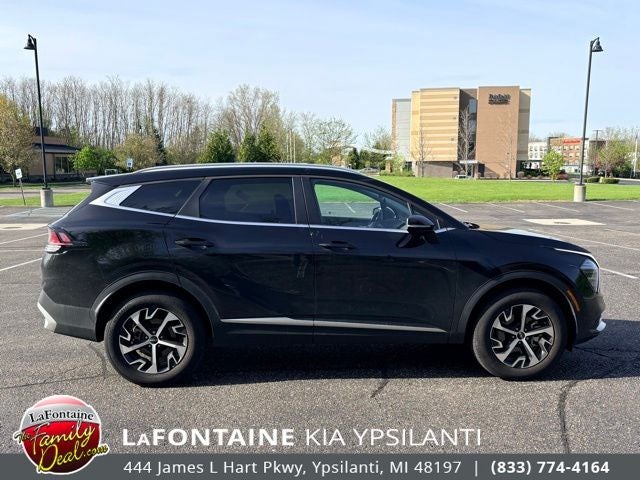 2025 Kia Sportage EX