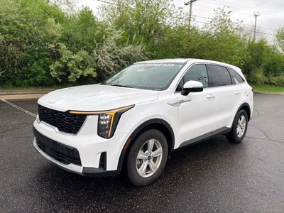 2025 Kia Sorento LX