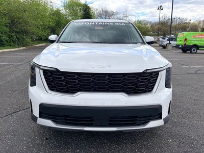 2025 Kia Sorento LX