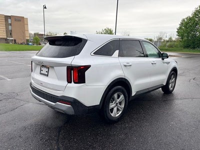 2025 Kia Sorento LX
