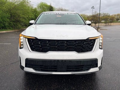 2025 Kia Sorento LX