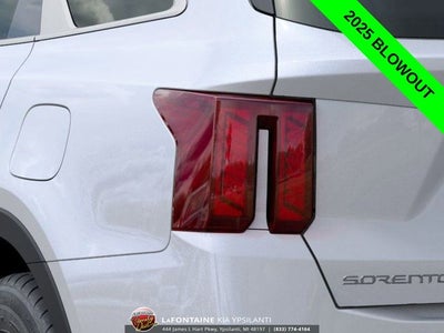 2025 Kia Sorento LX