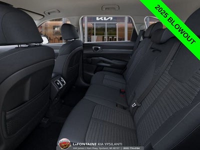 2025 Kia Sorento LX