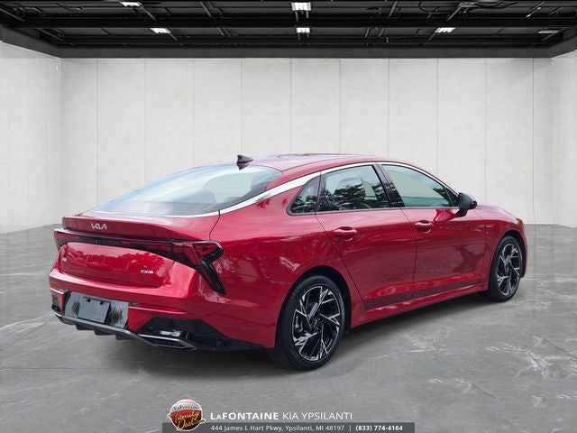 2025 Kia K5 GT-Line