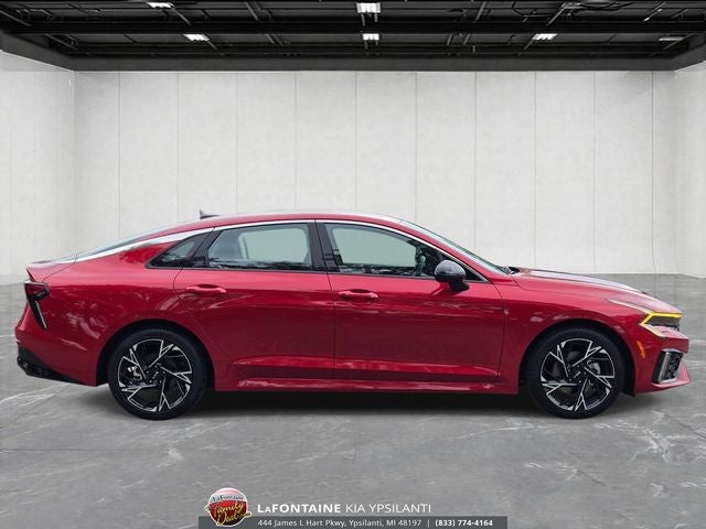 2025 Kia K5 GT-Line