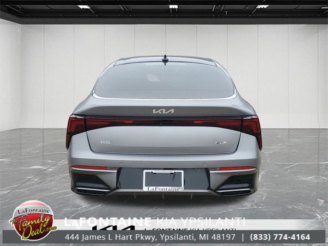 2025 Kia K5 GT-Line