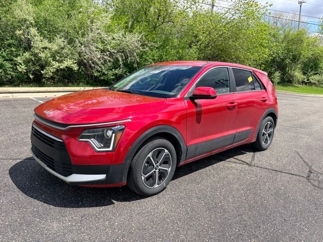 2025 Kia Niro LX