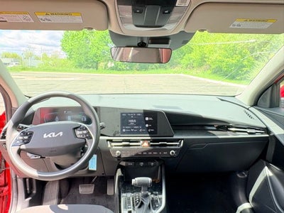 2025 Kia Niro LX