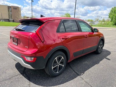 2025 Kia Niro LX
