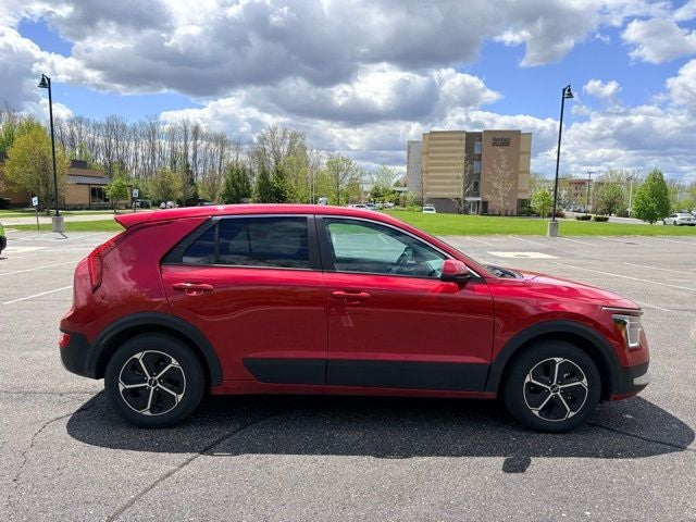 2025 Kia Niro LX