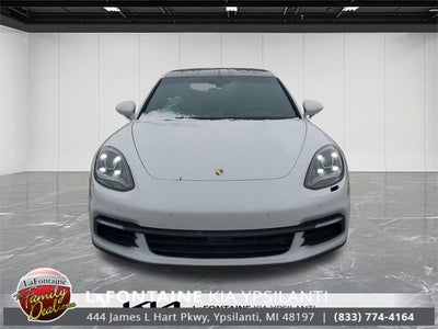 2018 Porsche Panamera 4