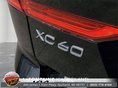2022 Volvo XC60 B6 Inscription