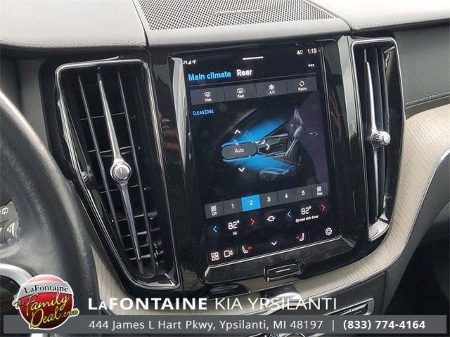 2022 Volvo XC60 B6 Inscription