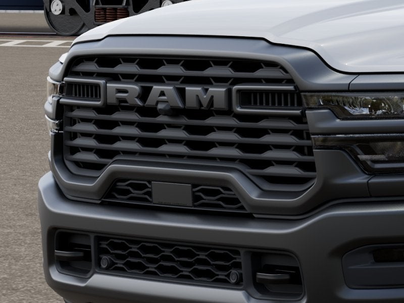 2026 RAM Ram 5500 Chassis Cab RAM 5500 TRADESMAN CHASSIS CREW CAB 4X4 84' CA