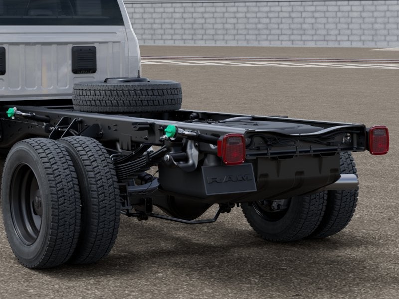 2026 RAM Ram 5500 Chassis Cab RAM 5500 TRADESMAN CHASSIS CREW CAB 4X4 84' CA