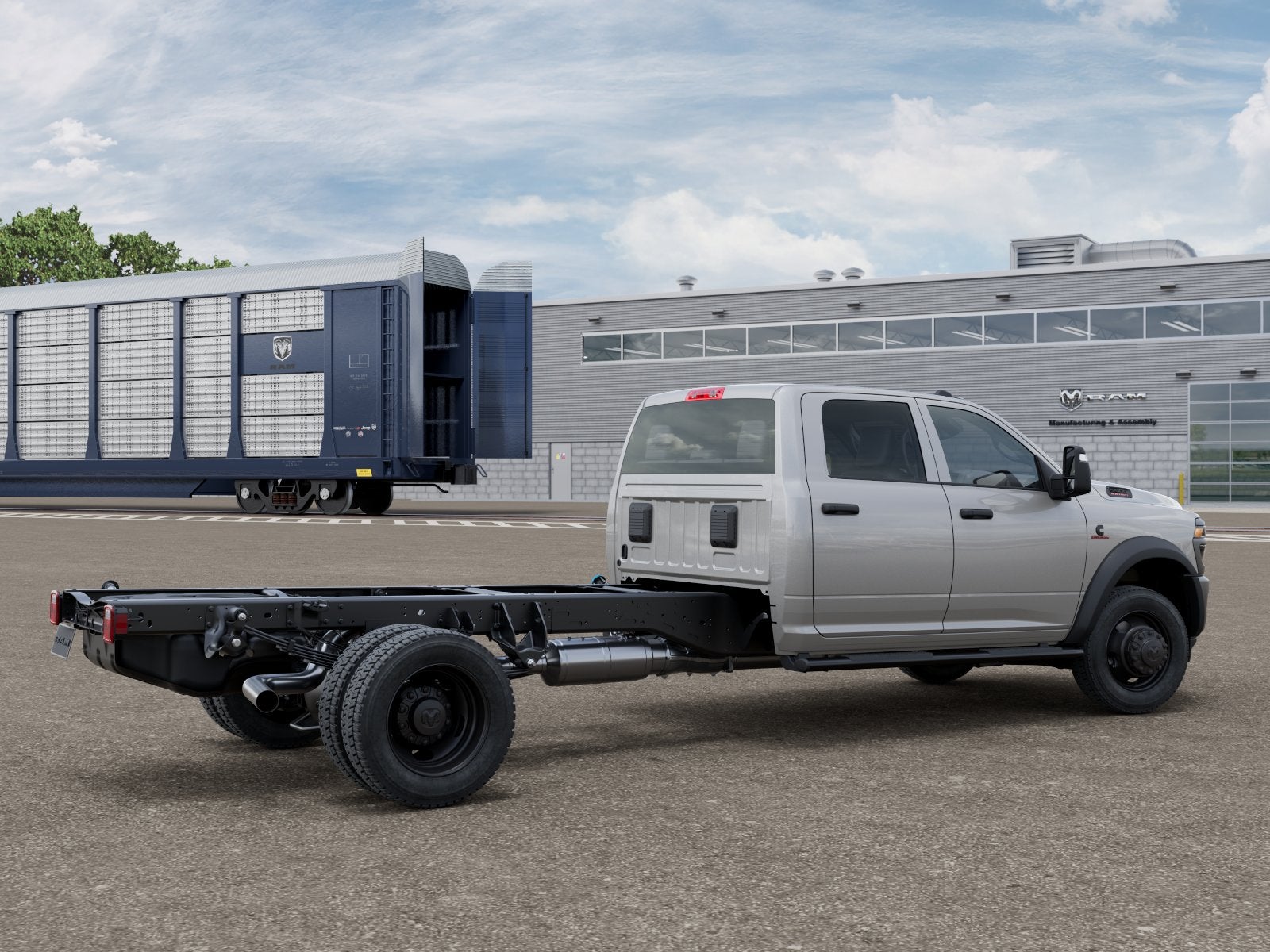 2026 RAM Ram 5500 Chassis Cab RAM 5500 TRADESMAN CHASSIS CREW CAB 4X4 84' CA