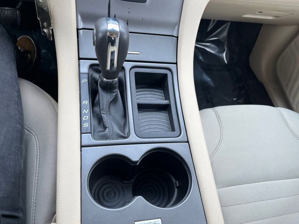 2017 Ford Taurus SE