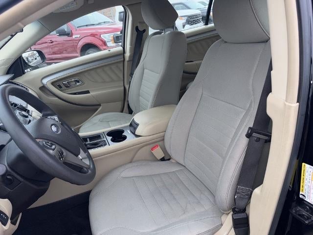 2017 Ford Taurus SE