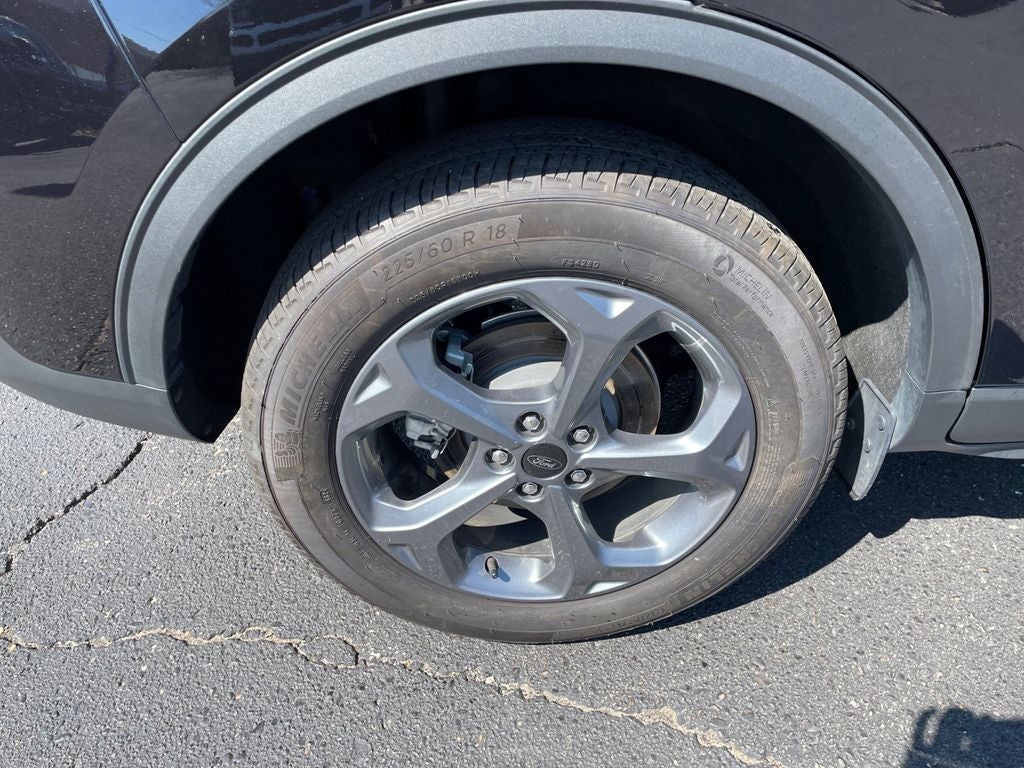 2025 Ford Escape ST-Line