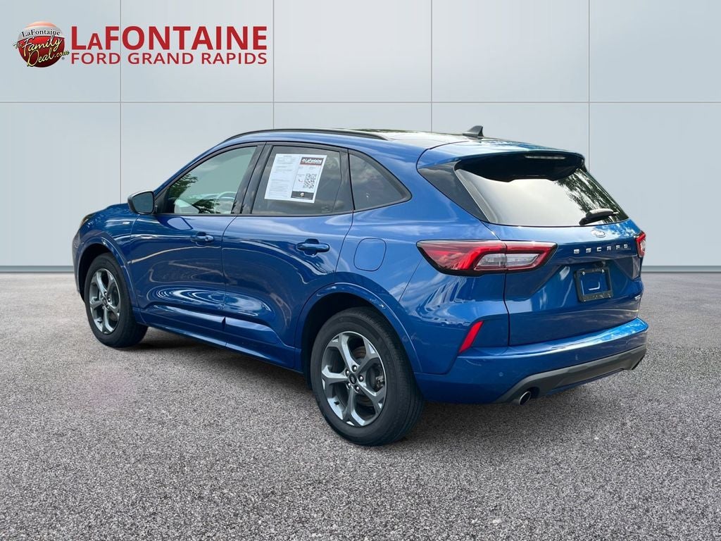 2023 Ford Escape Hybrid ST-Line Select