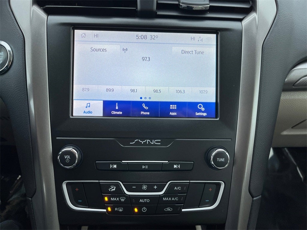 2020 Ford Fusion SE