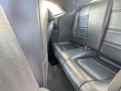 2004 Ford Mustang V6 Deluxe