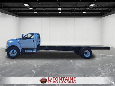 2025 Ford F-750SD Base XL