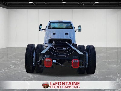 2025 Ford F-750SD Base XL