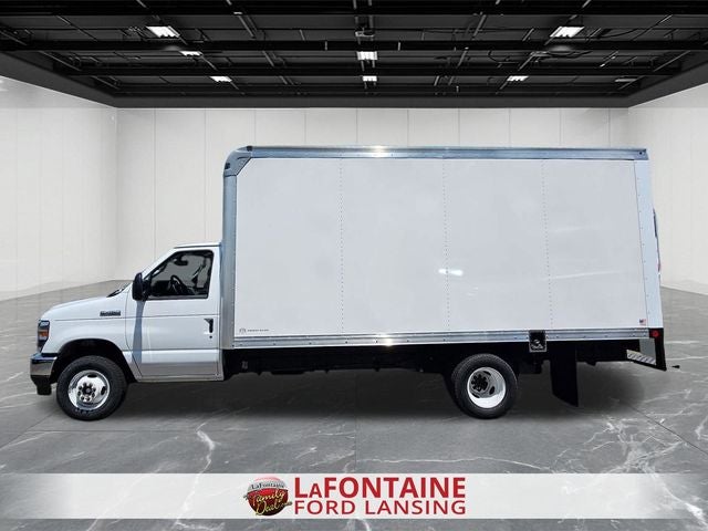 2026 Ford E-450SD Base