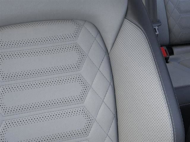 2024 Ford Escape Plug-In Hybrid Base