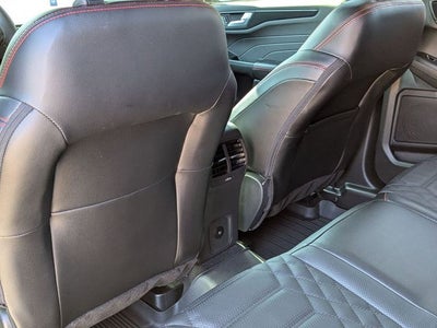 2024 Ford Escape ST-Line Elite