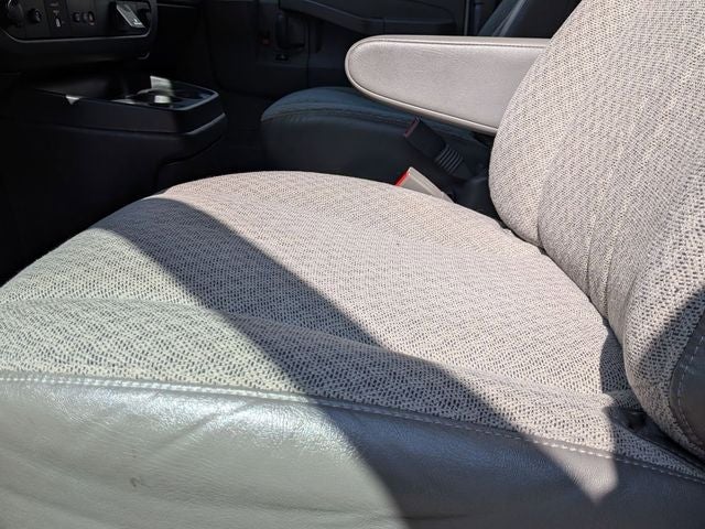 2023 Chevrolet Express 3500 LS Passenger