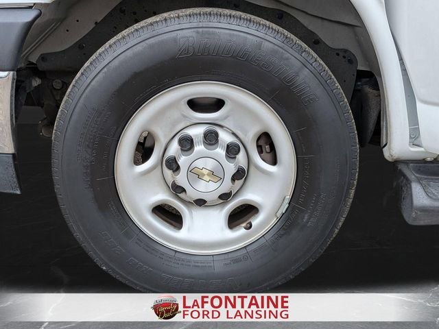 2023 Chevrolet Express 3500 LT Passenger