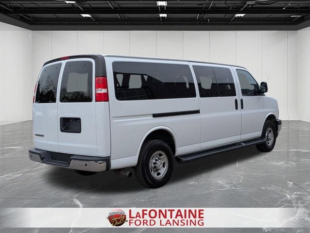 2023 Chevrolet Express 3500 LT Passenger