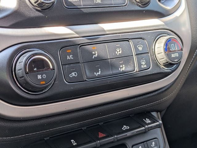 2016 GMC Canyon SLT