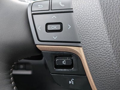 2025 Toyota Crown Signia Limited