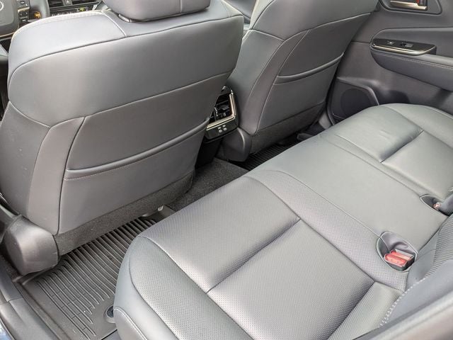 2025 Toyota Crown Signia Limited