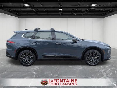 2025 Toyota Crown Signia Limited