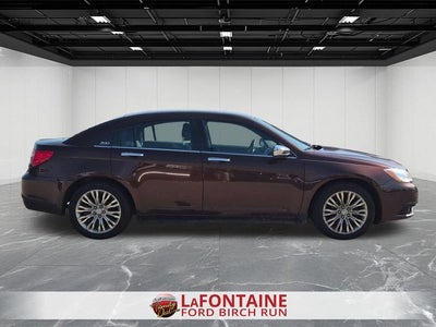 2013 Chrysler 200 Limited