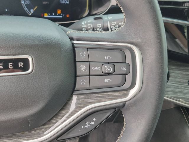 2022 Jeep Wagoneer Series III