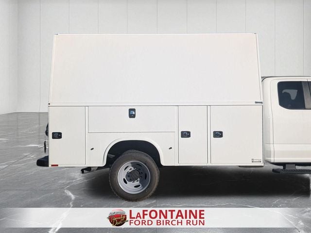 2025 Ford F-550SD XL 11' SERVICE BODY