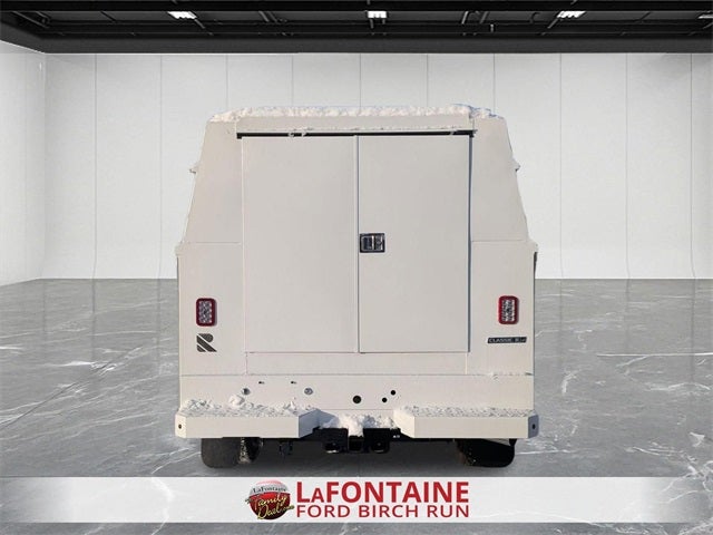 2025 Ford F-250SD XL 8' READING ENCLOSED SERVICE BODY