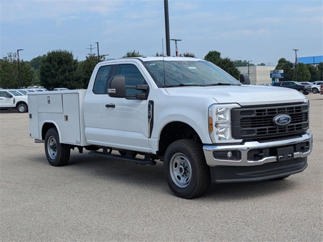 2025 Ford F-250SD XL 8' SERVICE BODY