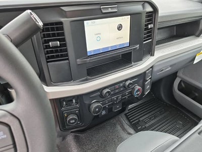2026 Ford F-550SD DRW