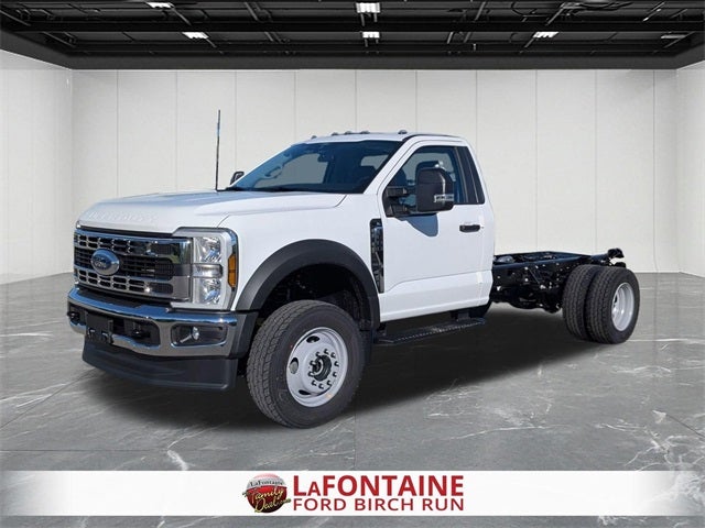 2025 Ford F-600SD XL
