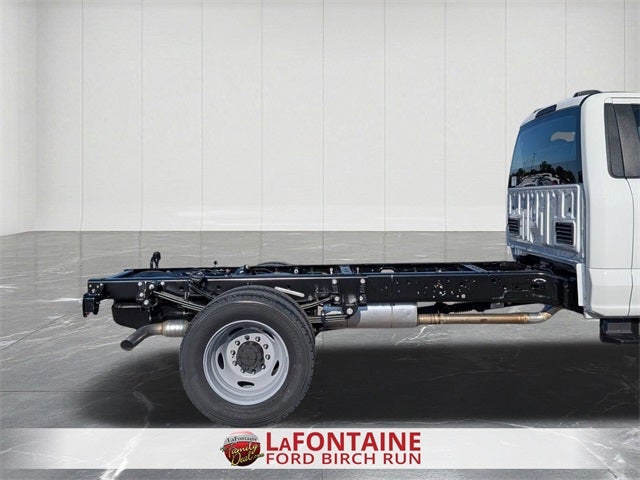 2025 Ford F-600SD XL