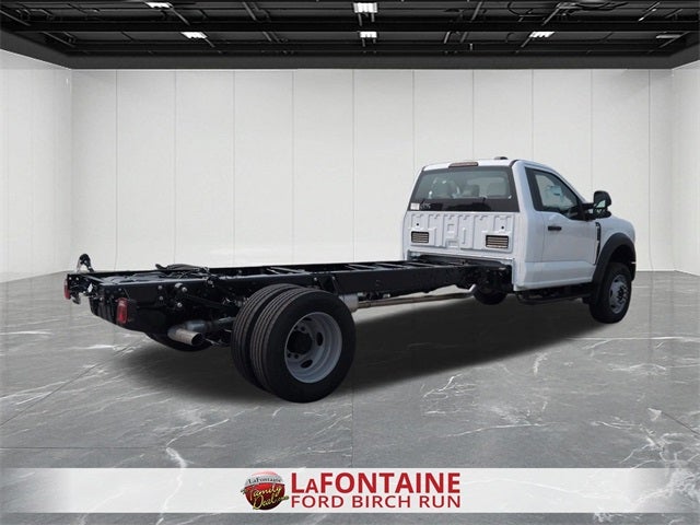 2025 Ford F-600SD XL