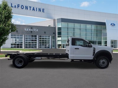 2025 Ford F-600SD XL