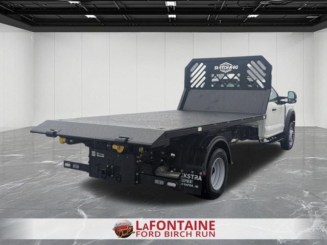 2025 Ford F-600SD XL